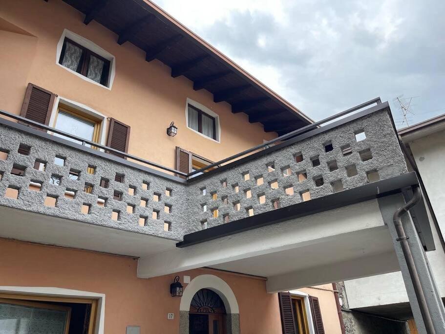 Casa Vacanze La Torre Malonno Esterno foto